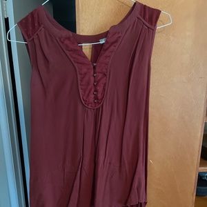 Sleeveless top